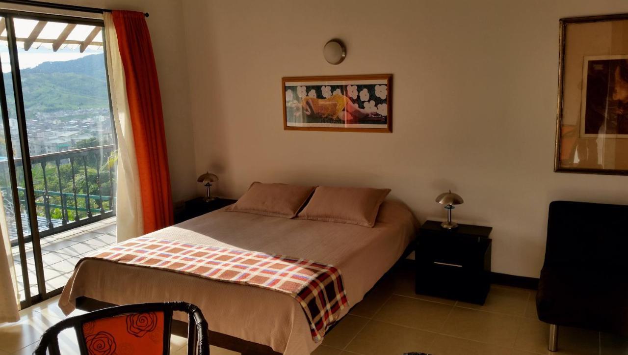 Hotel Faroazul Rnt12633 Santa Rosa de Cabal Dış mekan fotoğraf
