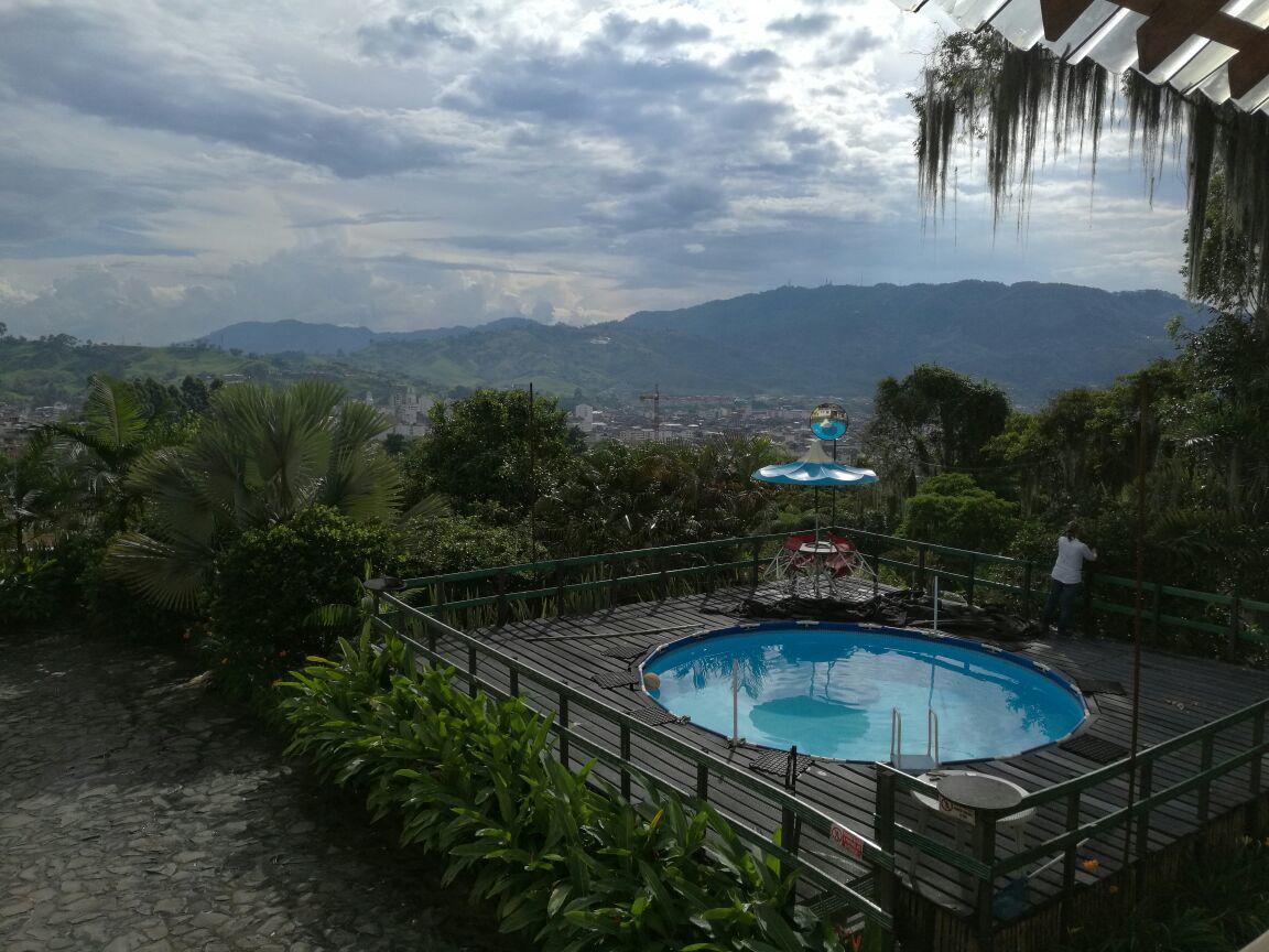 Hotel Faroazul Rnt12633 Santa Rosa de Cabal Dış mekan fotoğraf